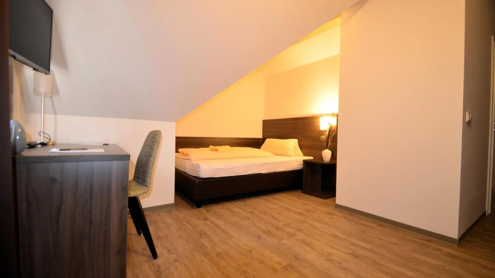 Inn Gaestehaus Stiftsstadt - Urban Lifestyle Kempten By Hotel Peterhof Germany