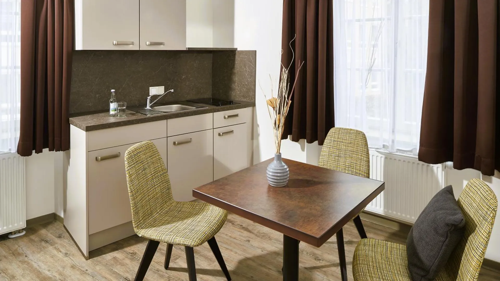 Gaestehaus Stiftsstadt - Urban Lifestyle Kempten By Hotel Peterhof Inn